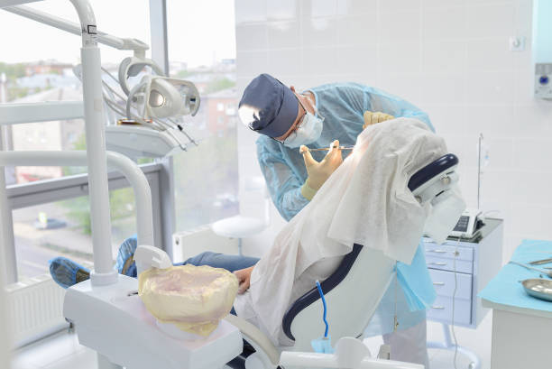 Best Emergency Tooth Extraction in Bloomington, MN